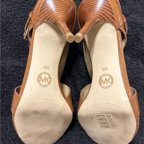 Michael Kors Tan Zip Up Buckle Open Toe Heels - Picture 6 of 8